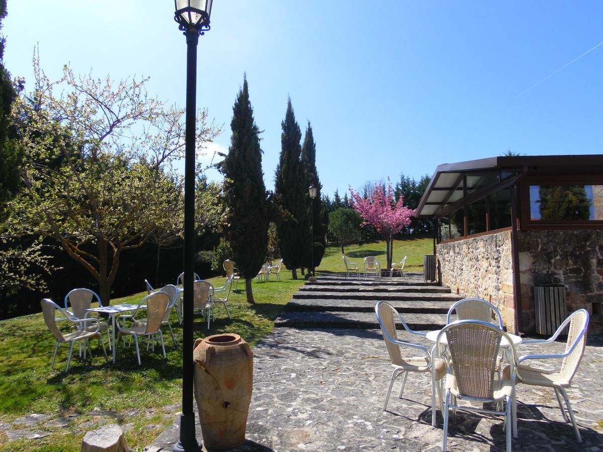 Posada Torre Palacio La Taxuela Villanueva la Lastra Exteriér fotografie