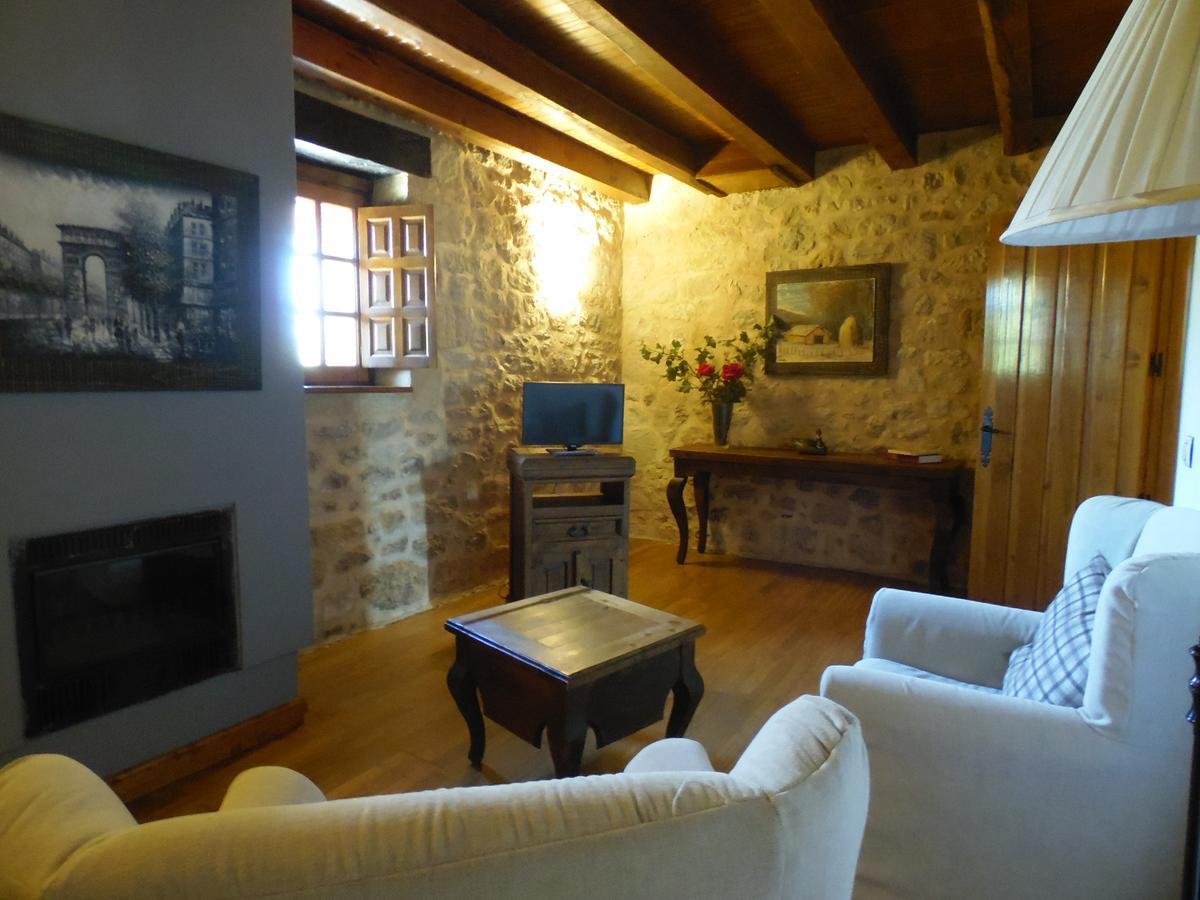 Posada Torre Palacio La Taxuela Villanueva la Lastra Exteriér fotografie