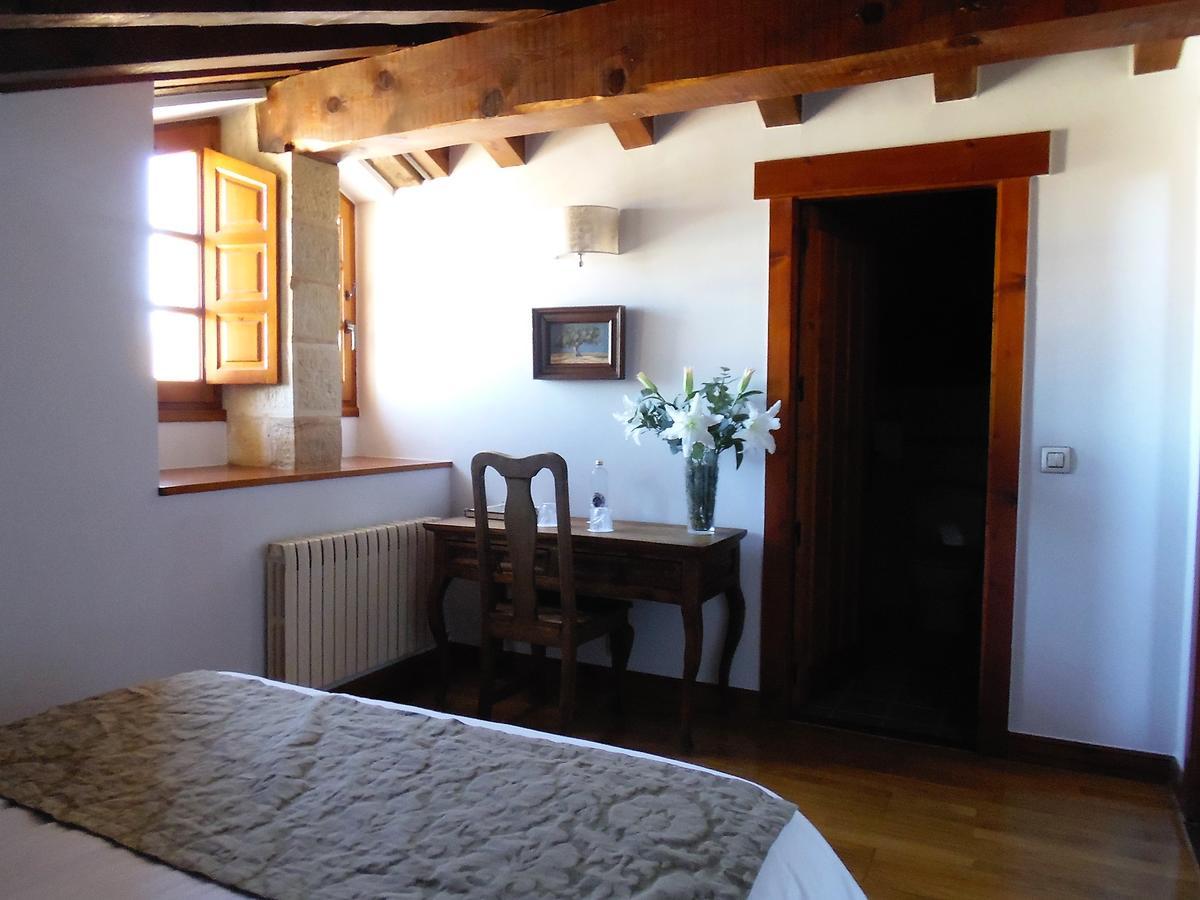 Posada Torre Palacio La Taxuela Villanueva la Lastra Exteriér fotografie